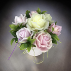 Blumenstrauß aus gegossenen Rosen der 3D-Silikonform Rose 5